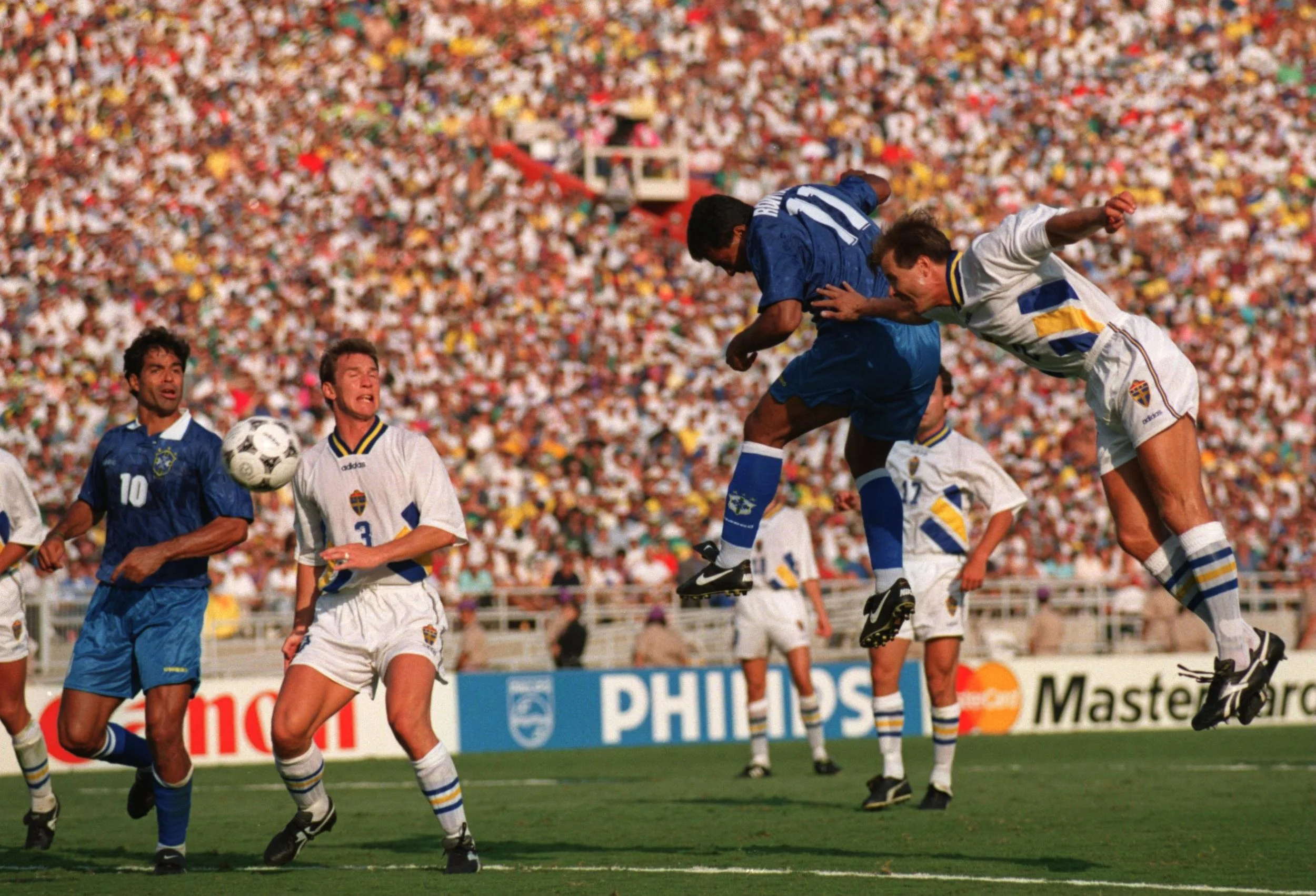 Romaria’s late header would prove the semi-final winner (G